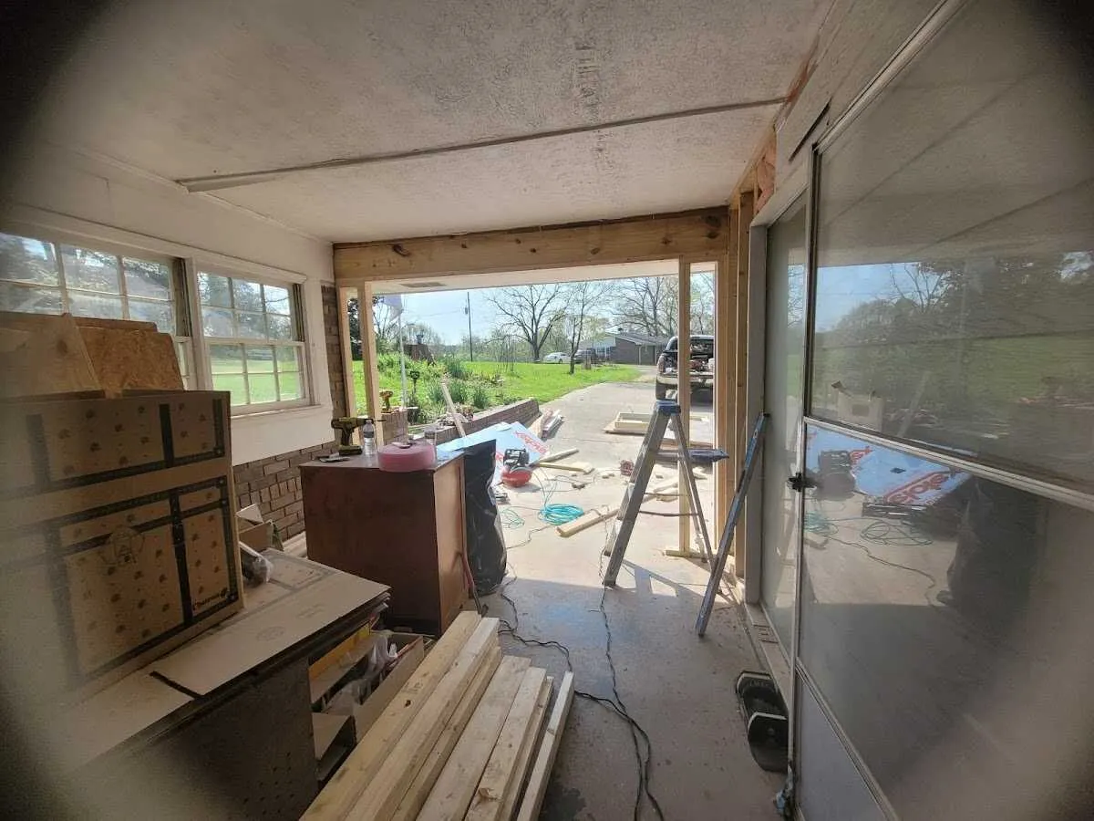 Air movers and dehumidifier for Drying & Dehumidification in Ettrick